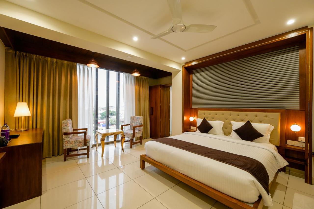 The Shivalik Hotel Bhubaneswar Eksteriør billede